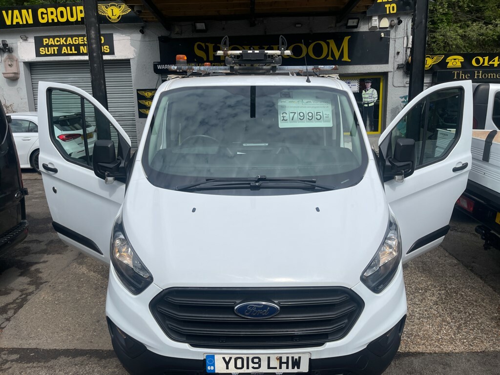 Ford Transit Custom 320 L1 H1 Air-con Rear Internal Workshop White
