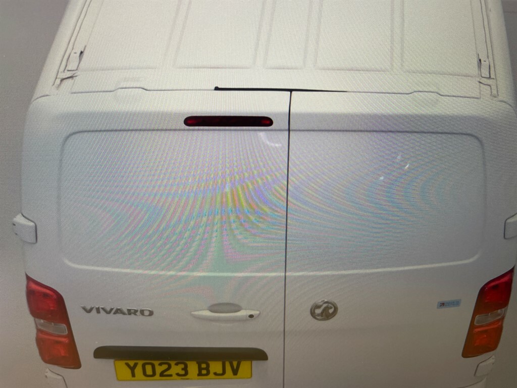 Vauxhall Vivaro L2h1 F3100 Professional YO23BJV White #5