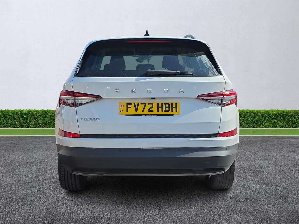Skoda Kodiaq 1.5 Tsi Se Drive Dsg 7 Seat FV72HBH White #4