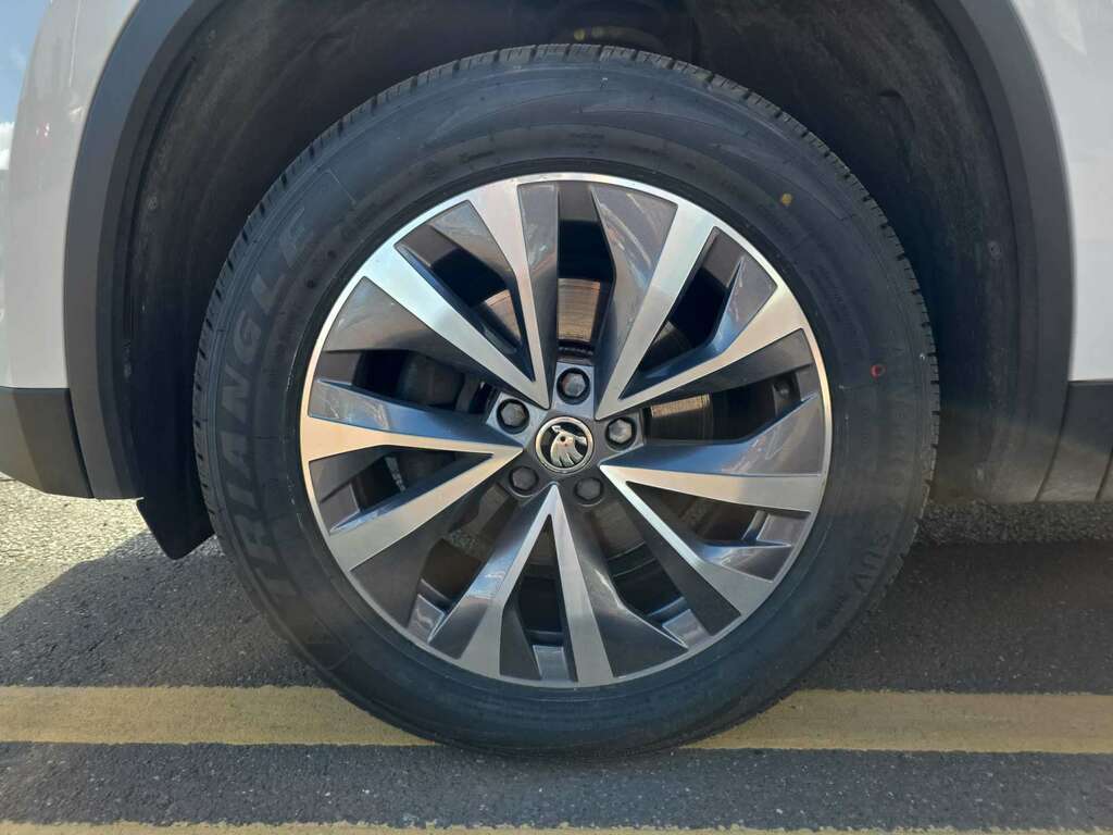Skoda Kodiaq 1.5 Tsi Se Drive Dsg 7 Seat FV72HBH White #6