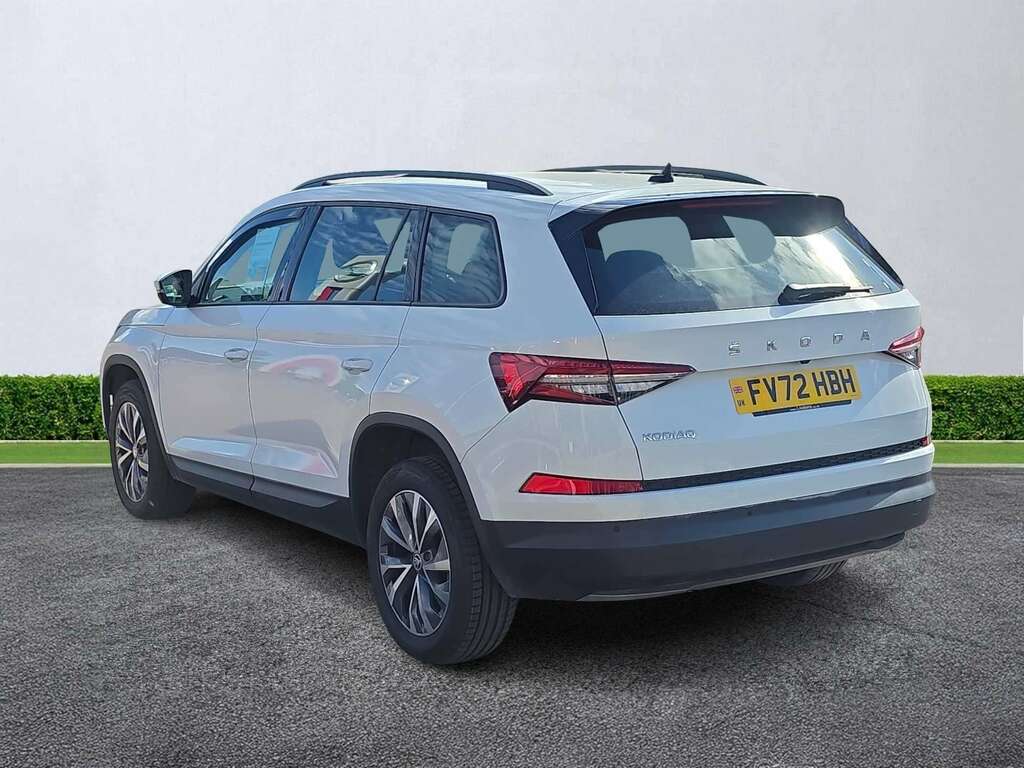 Skoda Kodiaq 1.5 Tsi Se Drive Dsg 7 Seat FV72HBH White #3