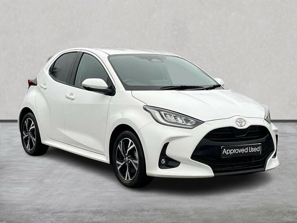 Toyota Yaris Yaris 1.5 Hybrid Design Cvt Hatchback White