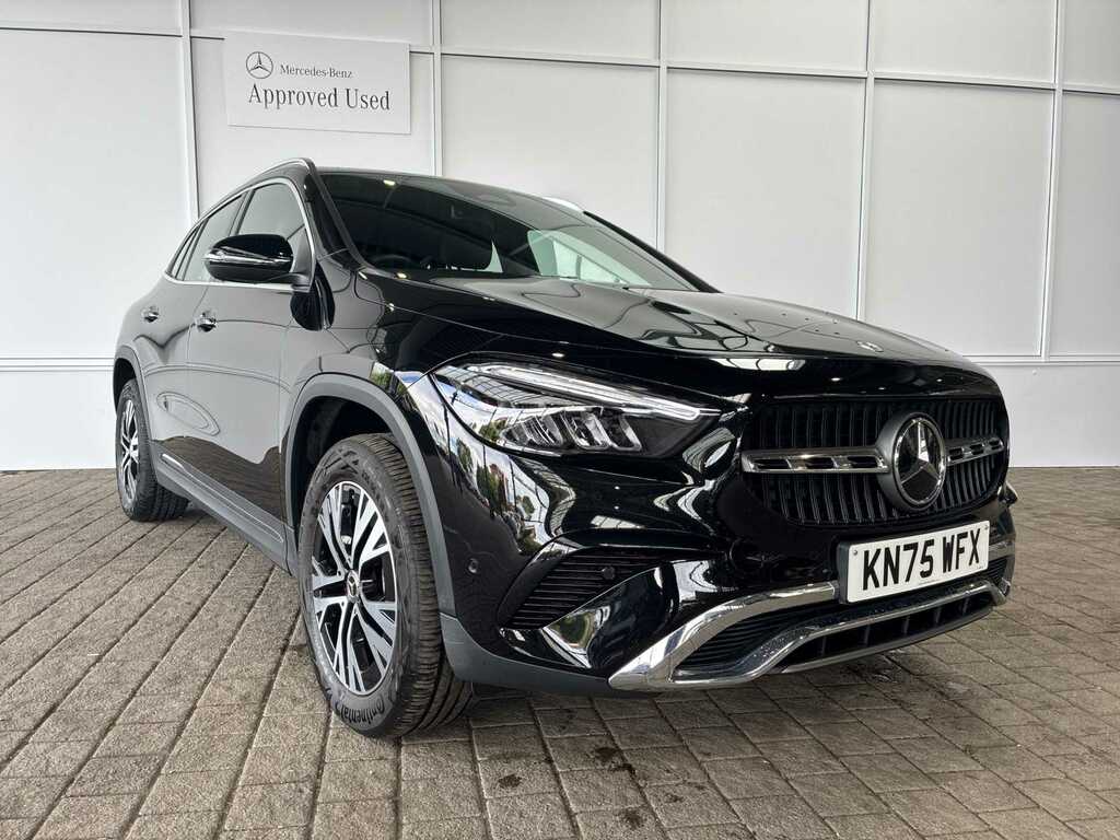 Mercedes-Benz GLA Class Gla 200D Sport Executive Black