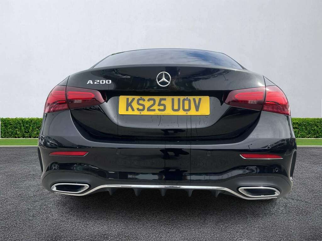 Mercedes-Benz A Class A200 Amg Line Executive KS25UOV Black #4