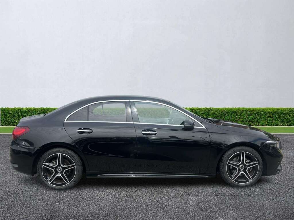 Mercedes-Benz A Class A200 Amg Line Executive KS25UOV Black #3