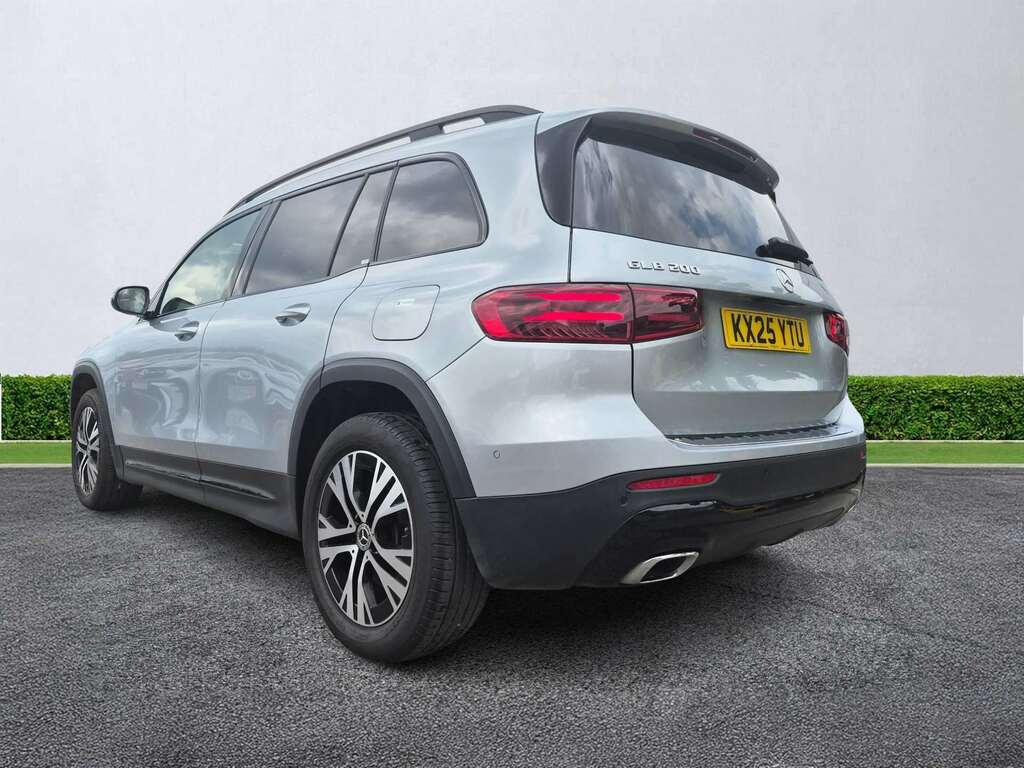 Mercedes-Benz GLB Class Glb 200 Sport Executive 7G-tronic KX25YTU Silver #2