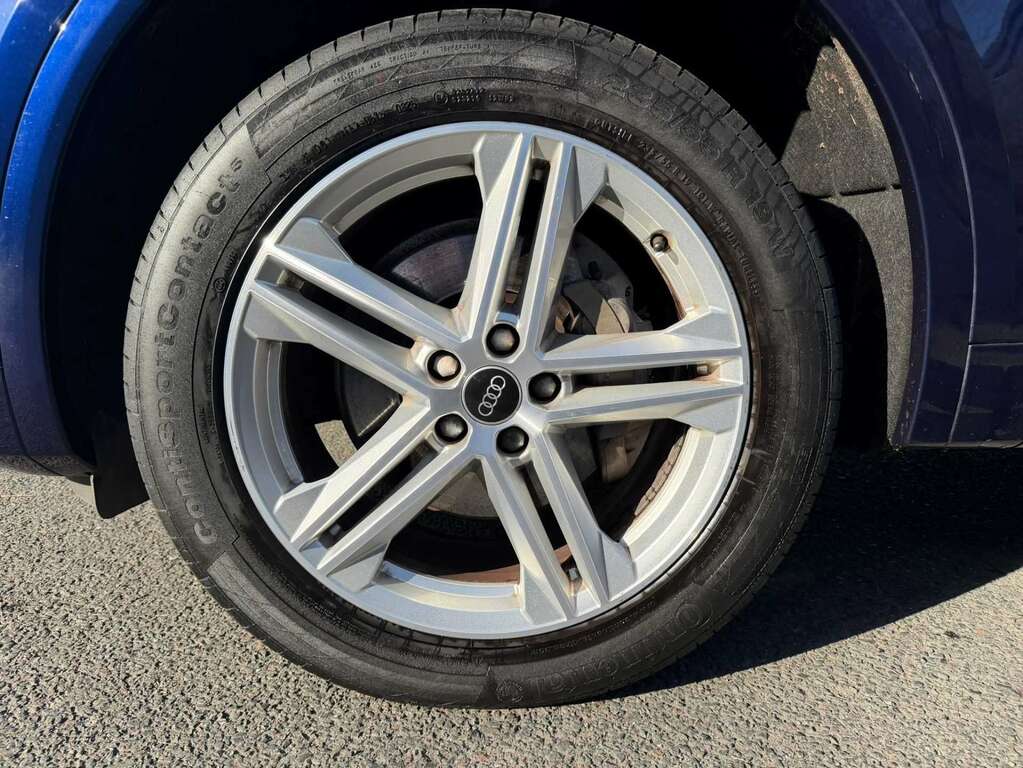 Audi Q5 40 Tdi Quattro S Line S Tronic DX23XHR Blue #4
