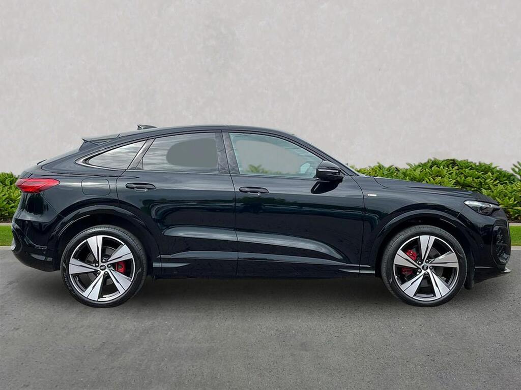 Audi Q5 2.0 Tdi Quattro Edition 1 S Tronic SO25NNL Black #3