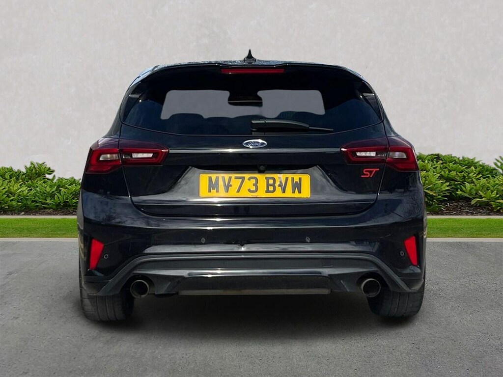 Ford Focus 2.3 Ecoboost St Track Pack Black #4