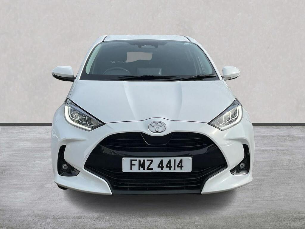 Toyota Yaris 1.5 Vvt-h Design Hatchback Hybrid E-cvt FMZ4414 White #5