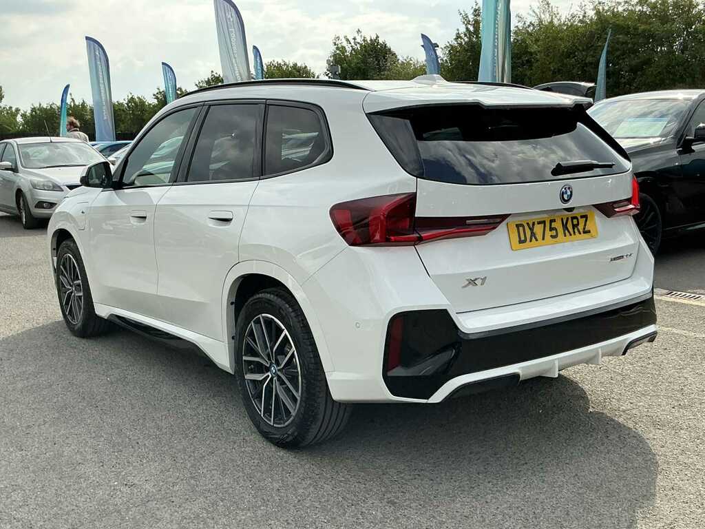 BMW X1 Xdrive 25E M Sport Step DX75KRZ White #2