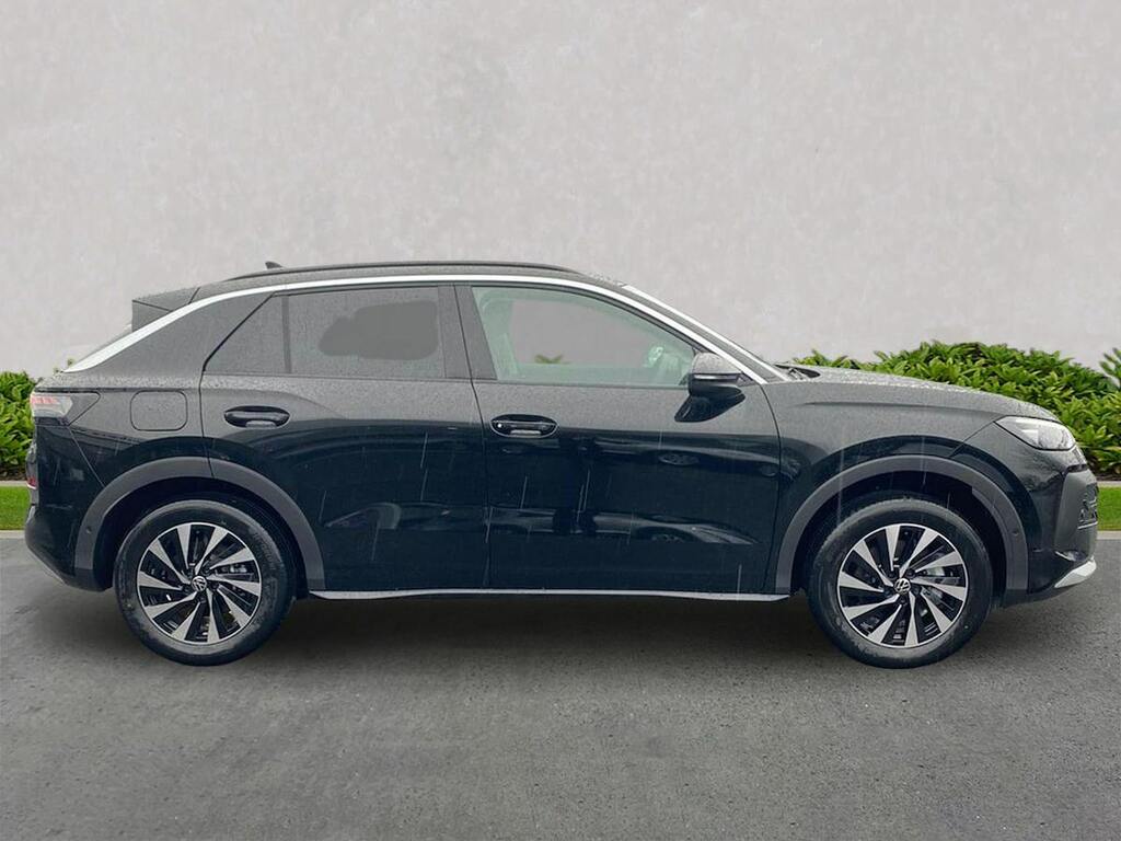 Volkswagen T-Roc 1.5 Etsi 150 R-line Dsg NA26BZU Black #2