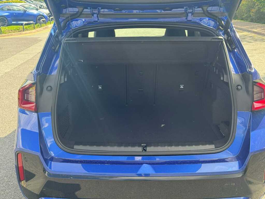BMW iX1 230Kw Xdrive30 Shadow Edition 65Kwh DP75MMK Blue #2