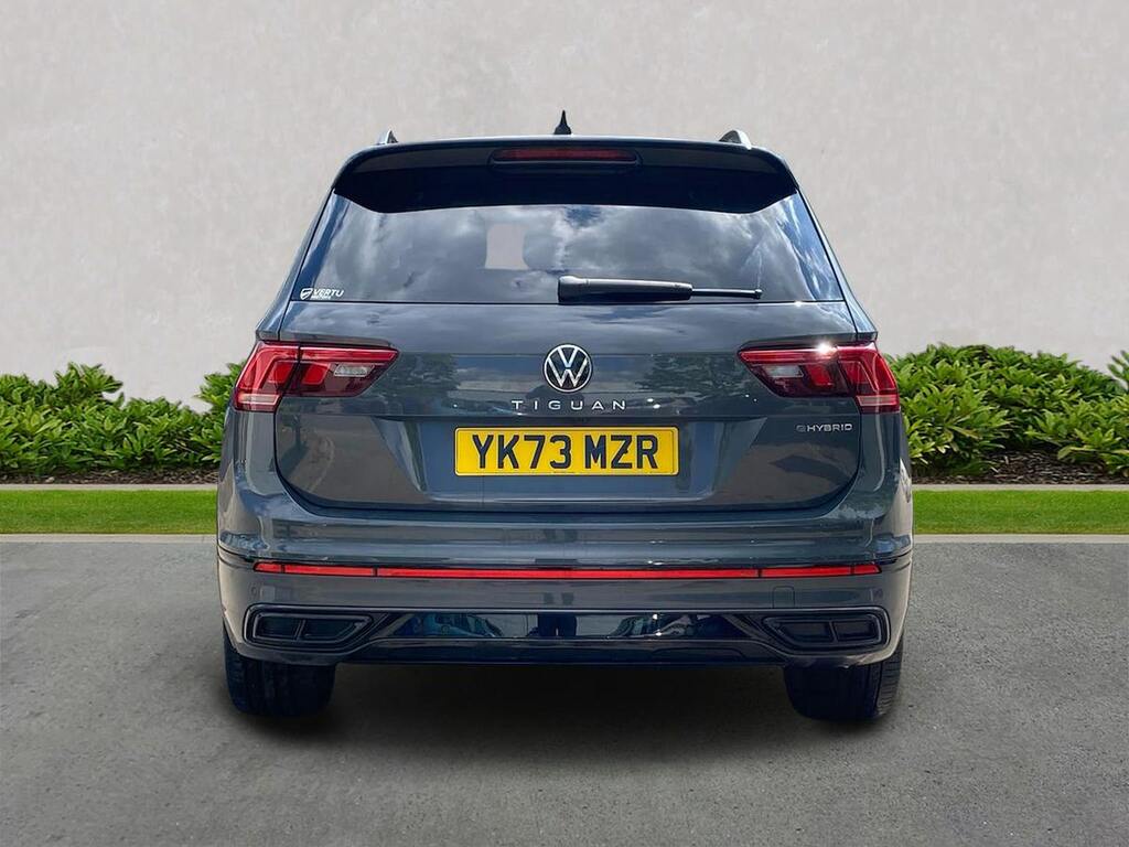 Volkswagen Tiguan 1.4 Tsi 13Kwh Black Edition Suv Plug-in Grey #3
