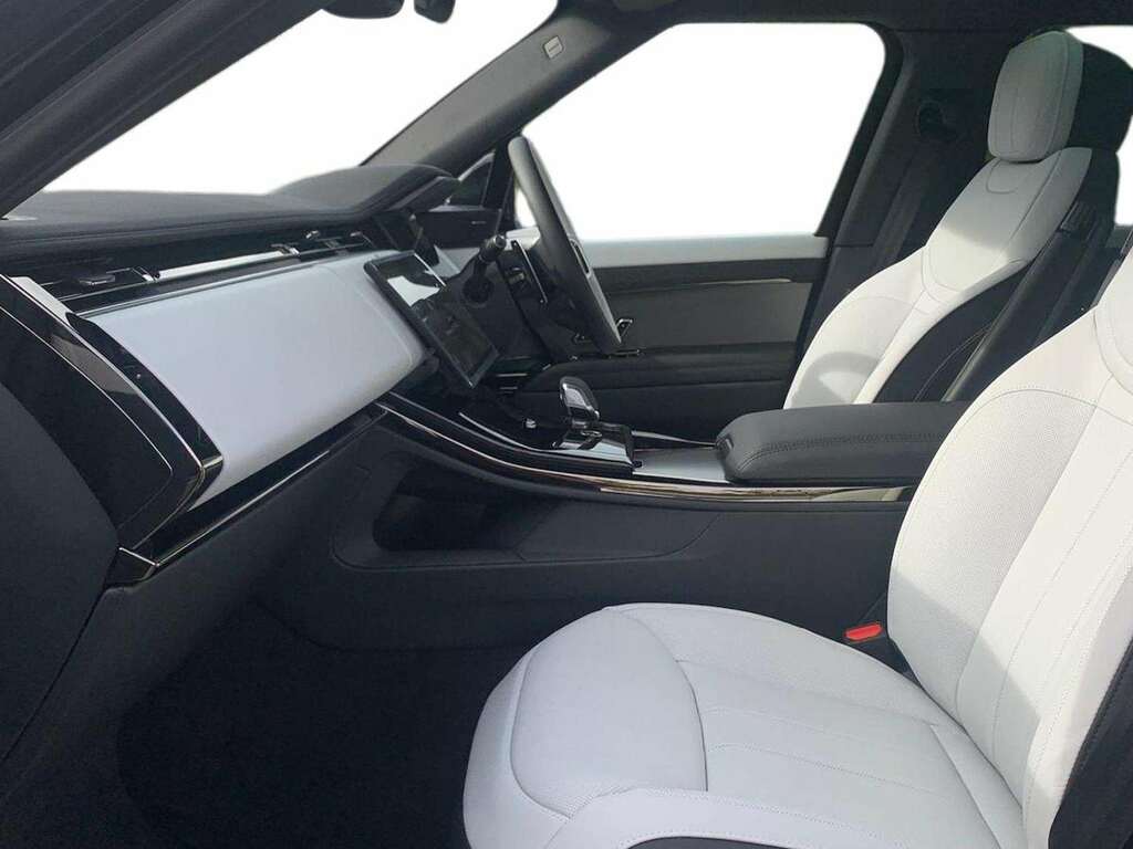 Land Rover Range Rover Sport 3.0 D250 Edition LR75BHJ Black #3
