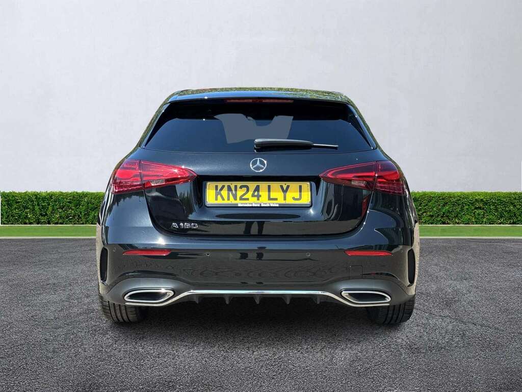 Mercedes-Benz A Class A180 Amg Line Premium Plus Black #4