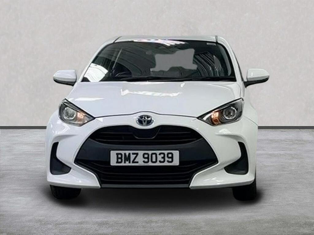 Toyota Yaris 1.5 Vvt-h Icon Hatchback Hybrid E-cvt E BMZ9039 White #5