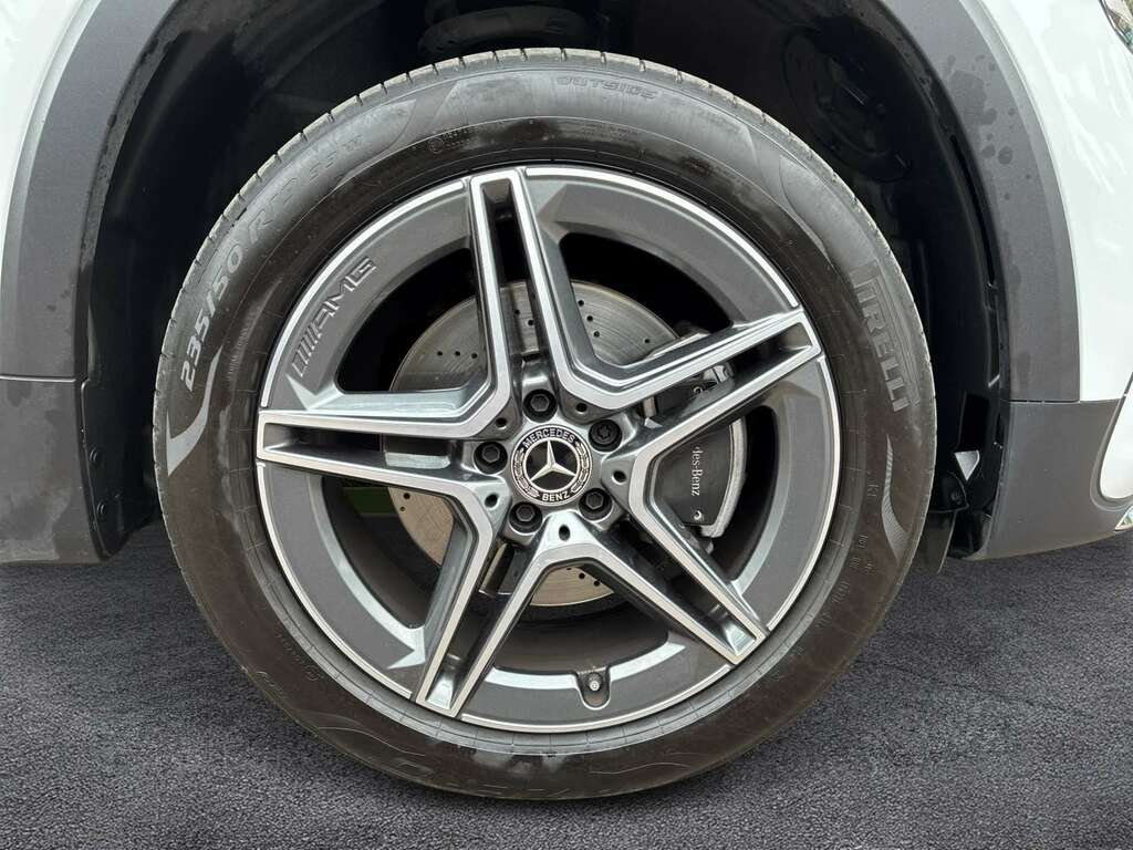Mercedes-Benz GLB Class Glb 200D Amg Line Premium 8G-tronic KX25UWP White #4