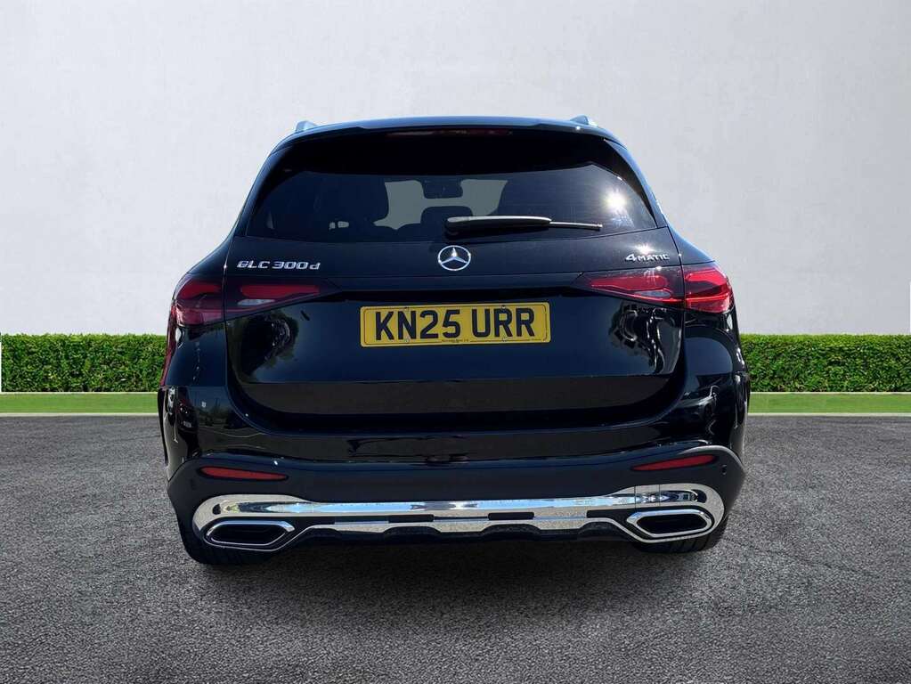 Mercedes-Benz GLC Class Glc 300D 4Matic Amg Line Premium 9G-tronic KN25URR Black #4