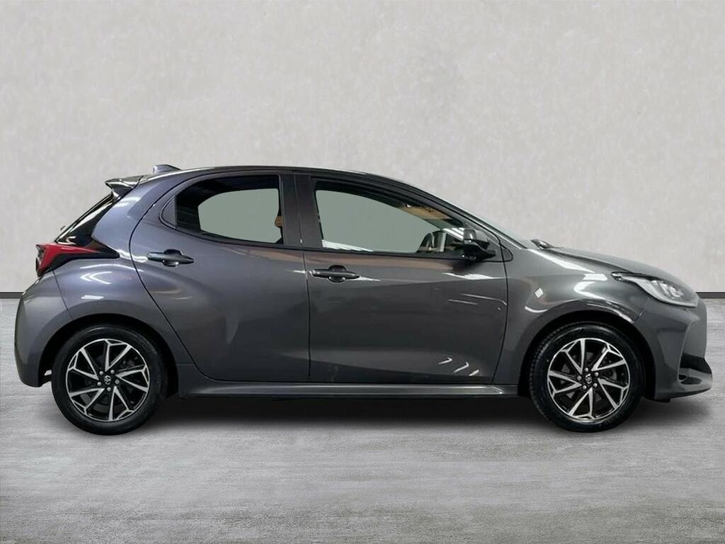 Toyota Yaris 1.5 Hybrid Design Cvt Nav YIG6651 Grey #3