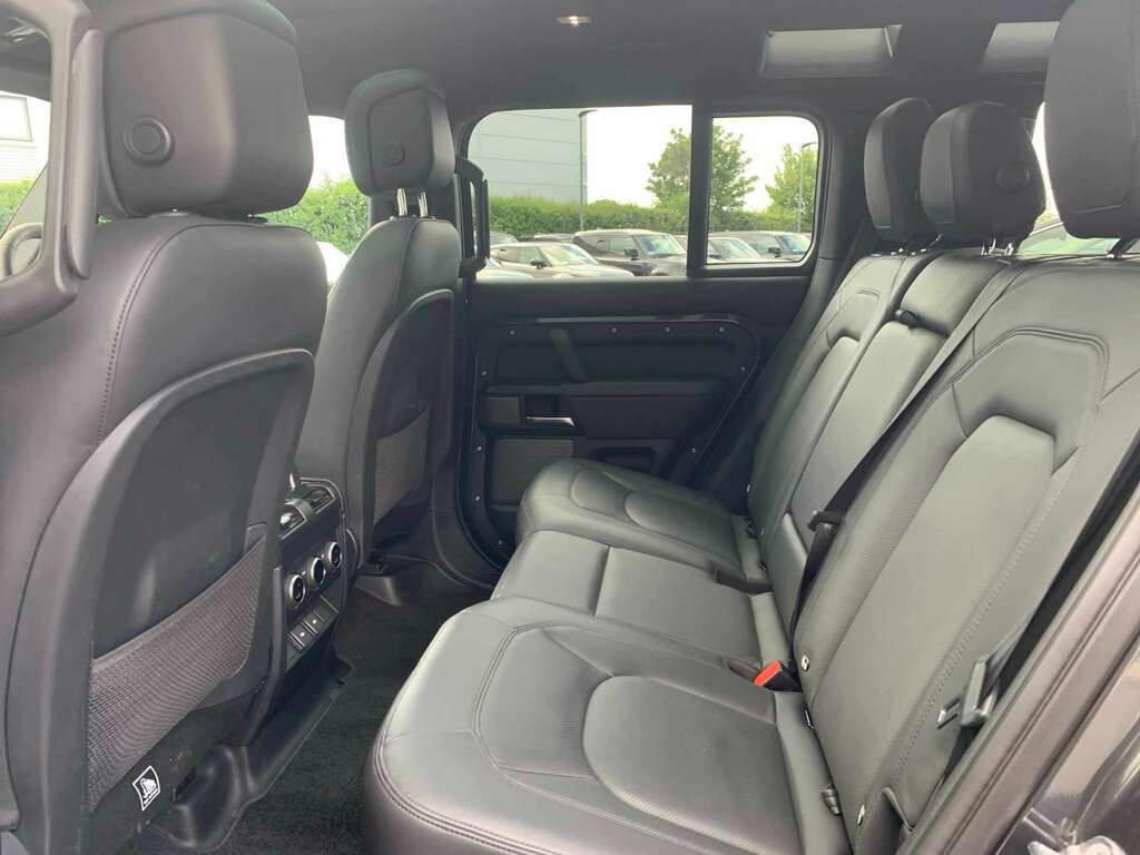 Land Rover Defender 110 5.0 P525 V8 Carpathian Edition 110 AV72YCW Grey #4