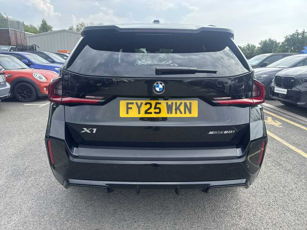 BMW X1 Sdrive 20I Mht M Sport Step FY25WKN Black #3