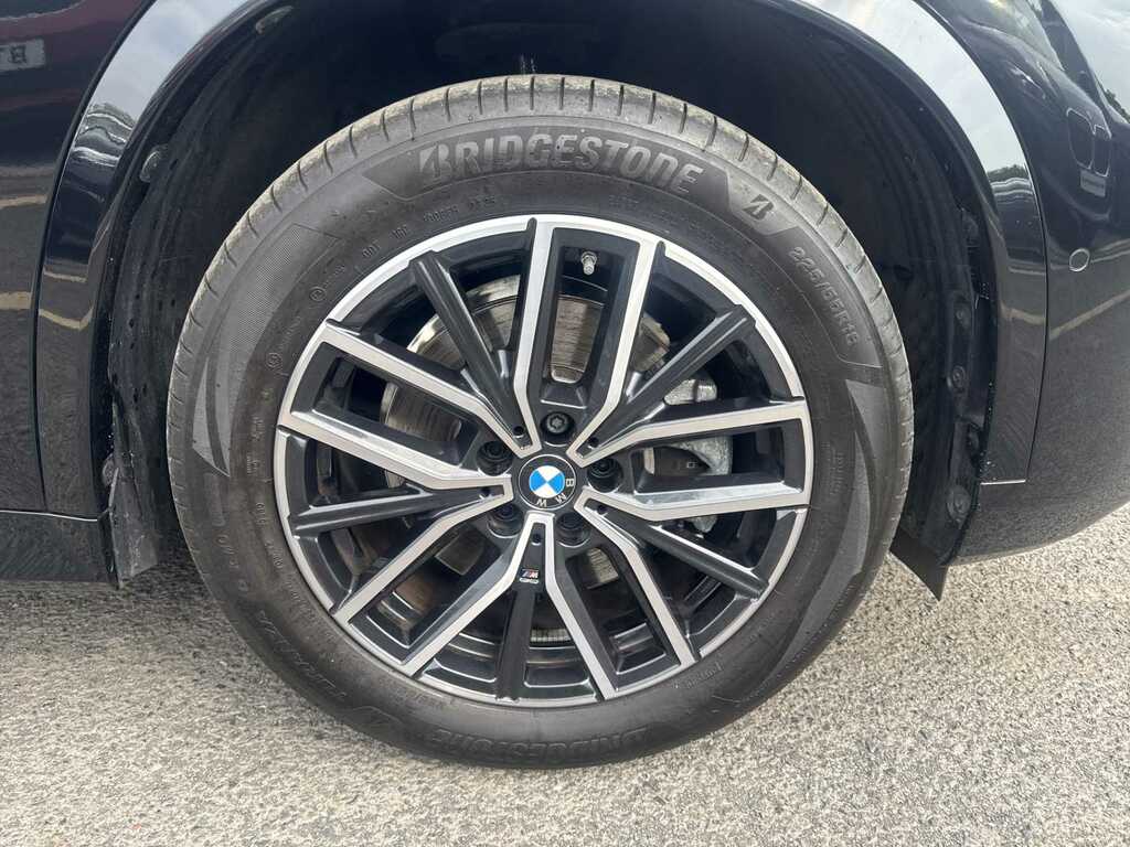 BMW X1 Sdrive 20I Mht M Sport Step FY25WKN Black #5
