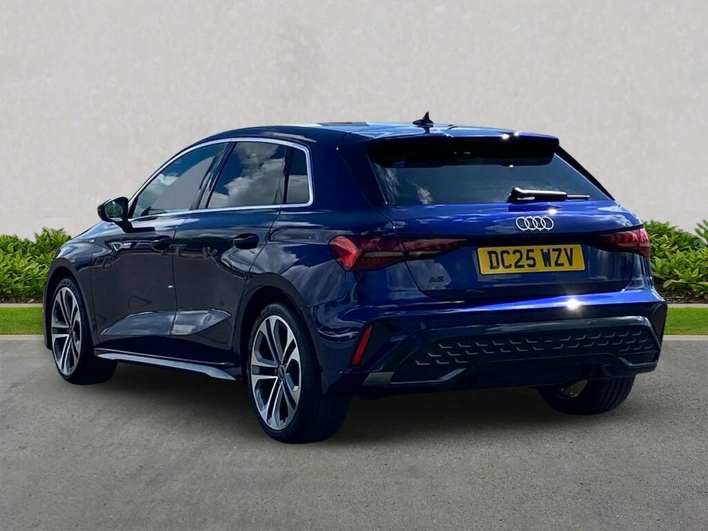 Audi A3 35 Tfsi S Line S Tronic Tech Pack DC25WZV Blue #2
