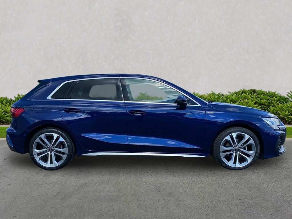 Audi A3 35 Tfsi S Line S Tronic Tech Pack DC25WZV Blue #3