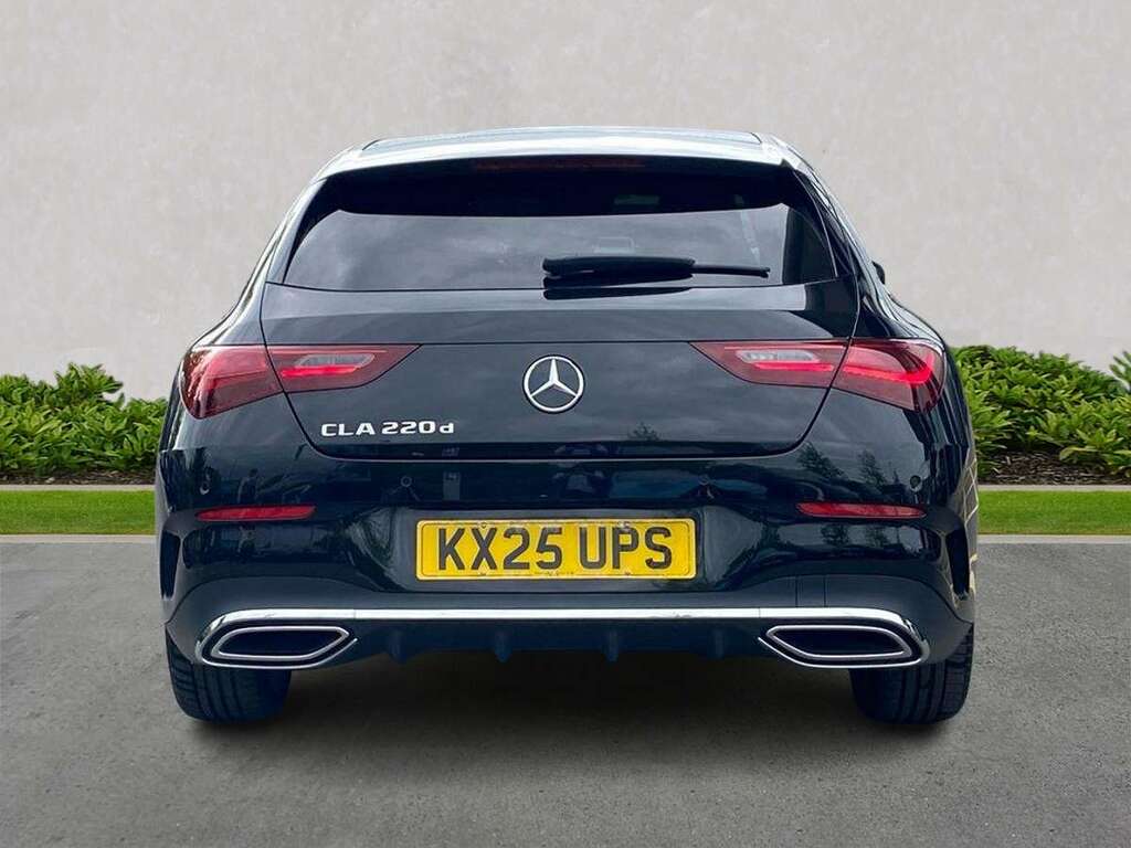 Mercedes-Benz CLA Class Cla 220D Amg Line Premium Tip Black #4