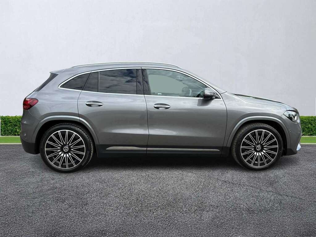 Mercedes-Benz GLA Class Gla 220D 4Matic Amg Line Premium Plus KT74CDK Grey #3