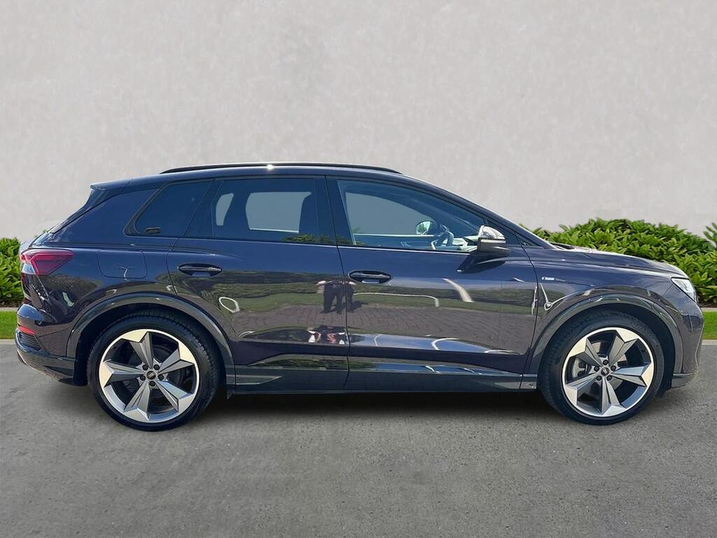 Audi Q4 E Tron 150Kw 40 63Kwh Black Edition Tech Pack KO25UTM Purple #3
