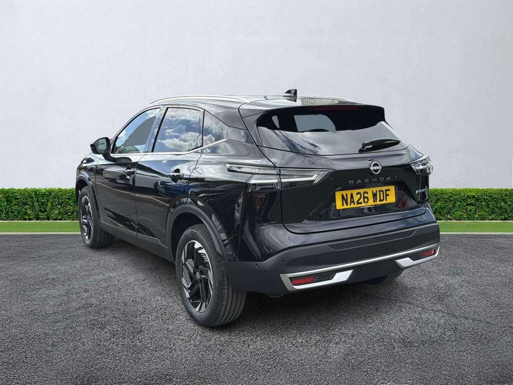 Nissan Qashqai 1.5 E-power N-connecta Black #2