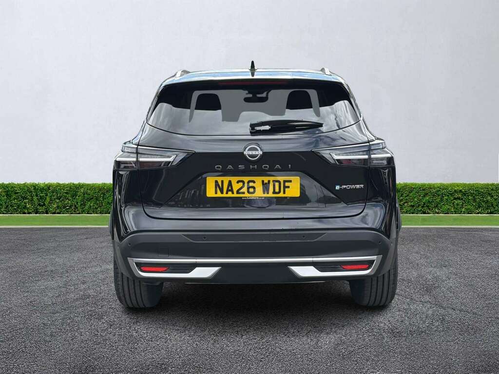 Nissan Qashqai 1.5 E-power N-connecta Black #4