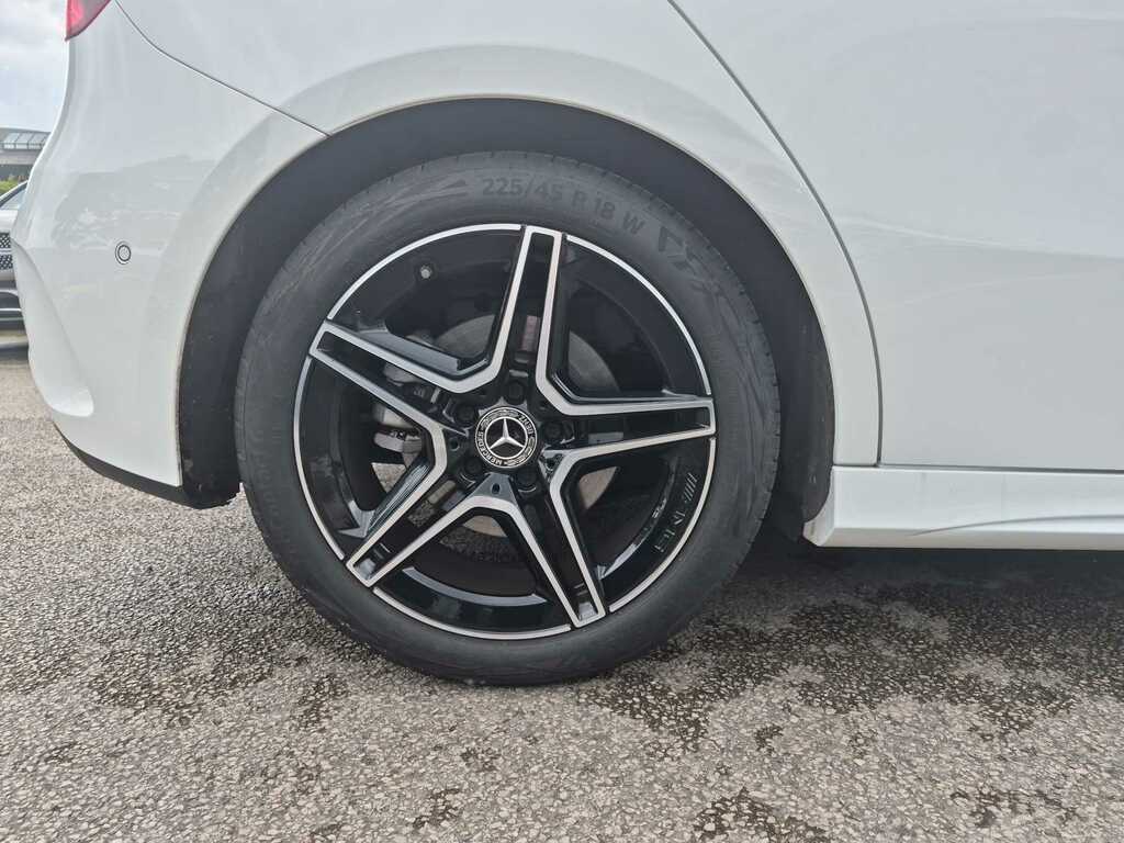 Mercedes-Benz A Class A200 Amg Line Executive White #6