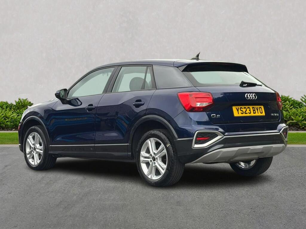Audi Q2 35 Tfsi Sport YS23BYO Blue #2