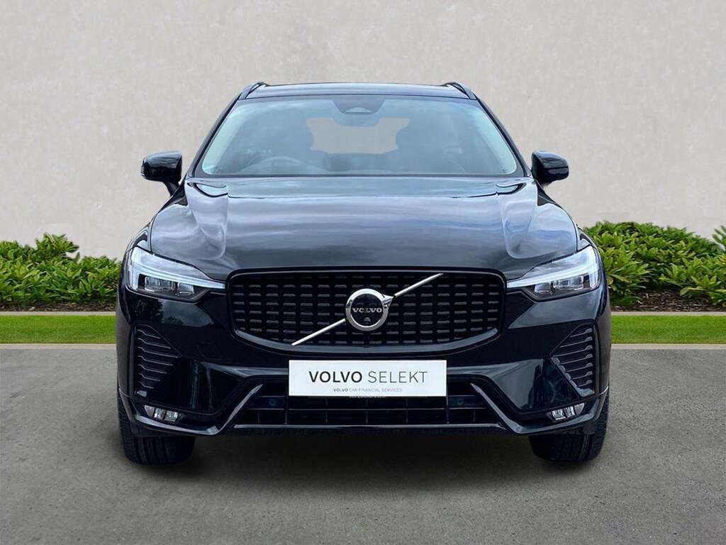 Volvo XC60 2.0 B4p Plus Dark Geartronic YY72XSR Black #5