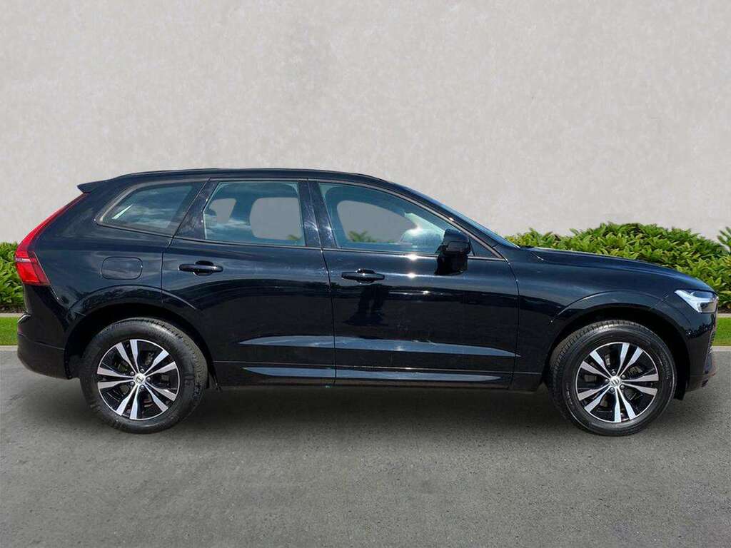 Volvo XC60 2.0 B5p Core Awd Geartronic ND72UOC Black #3