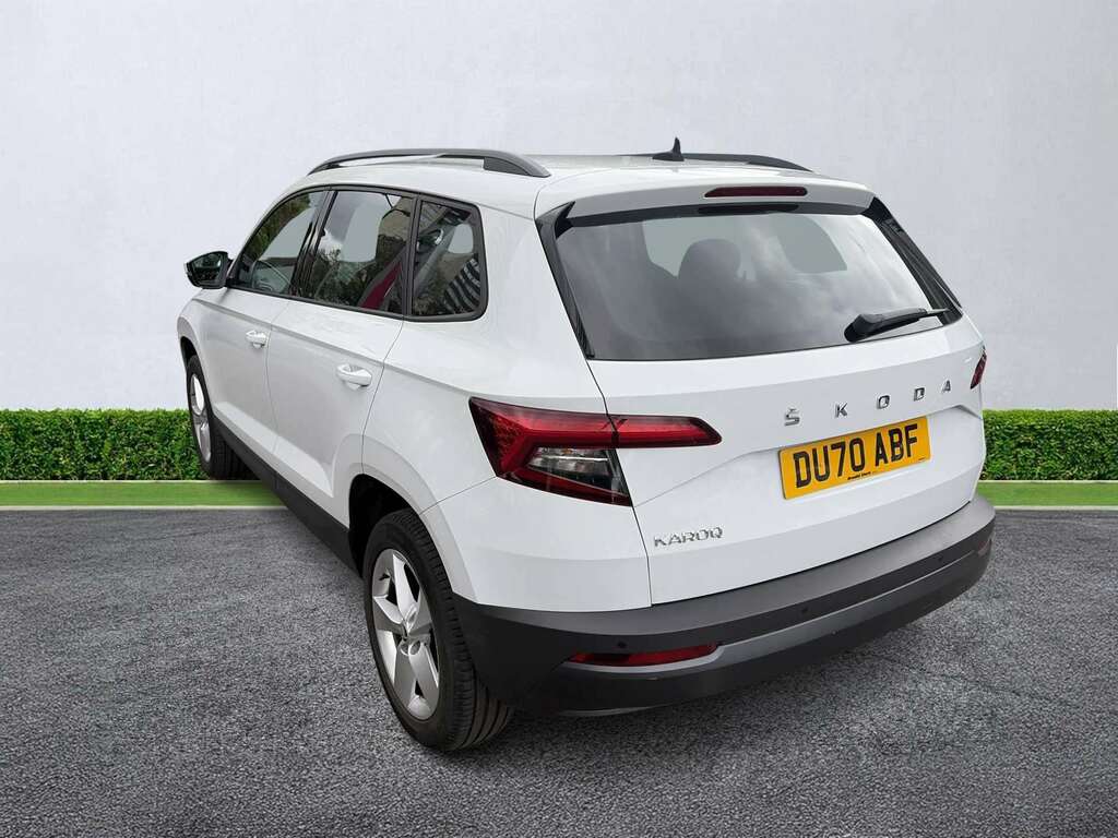 Skoda Karoq 1.0 Tsi Se White #2