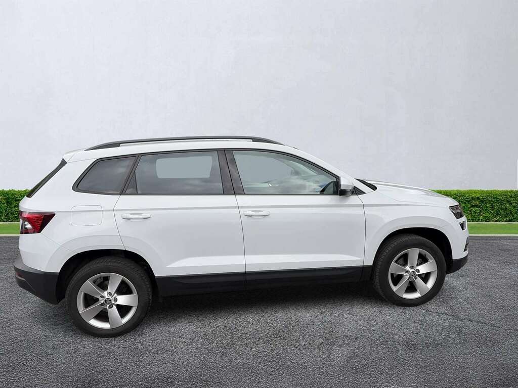 Skoda Karoq 1.0 Tsi Se White #3