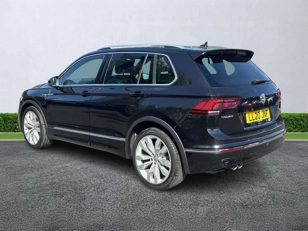 Volkswagen Tiguan 2.0 Tdi 150 R-line Tech Dsg LL20JNF Black #2