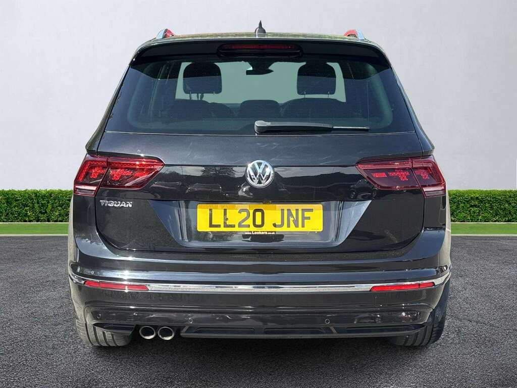Volkswagen Tiguan 2.0 Tdi 150 R-line Tech Dsg LL20JNF Black #4