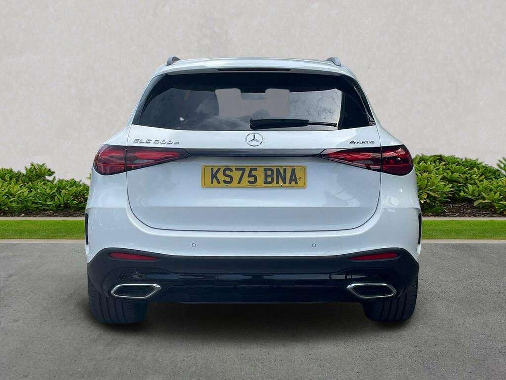 Mercedes-Benz GLC Class Glc 300E 4Matic Amg Line Prem Plus 9G-tronic KS75BNA White #4