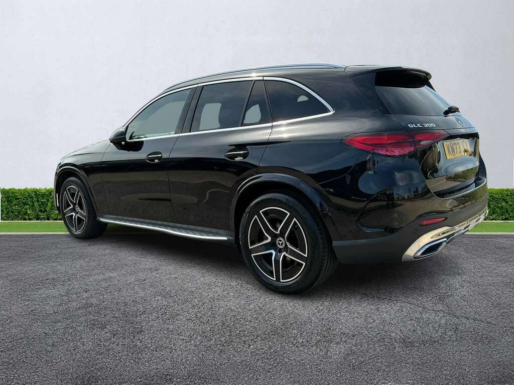 Mercedes-Benz GLC Class Glc 300 4Matic Amg Line 9G-tronic KM73JLX Black #2