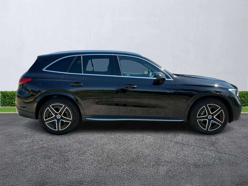 Mercedes-Benz GLC Class Glc 300 4Matic Amg Line 9G-tronic KM73JLX Black #3