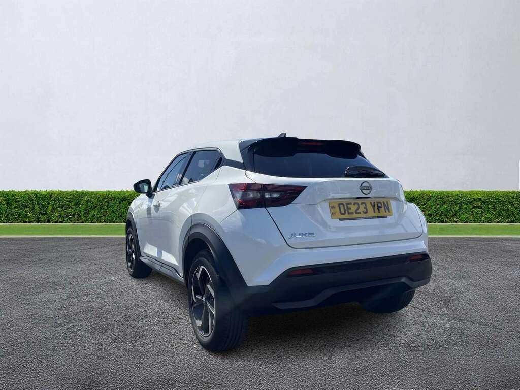 Nissan Juke 1.0 Dig-t 114 N-connecta OE23YPN White #2
