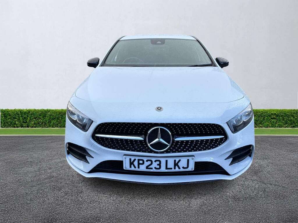 Mercedes-Benz A Class A180 Amg Line Executive KP23LKJ White #5