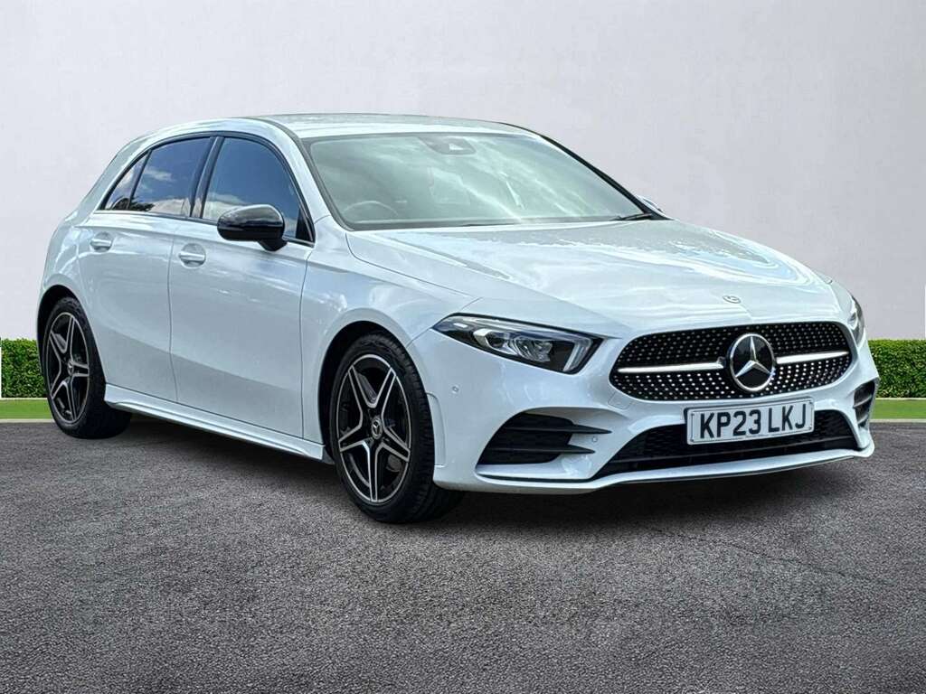 Mercedes-Benz A Class A180 Amg Line Executive White