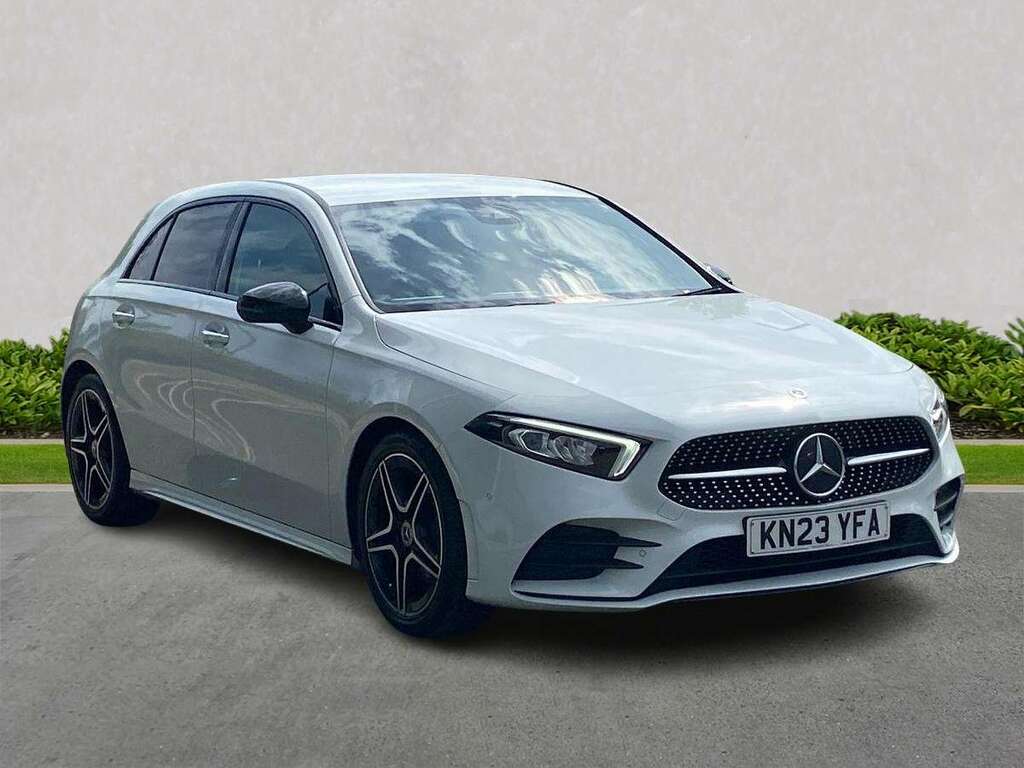 Mercedes-Benz A Class A180 Amg Line Premium White