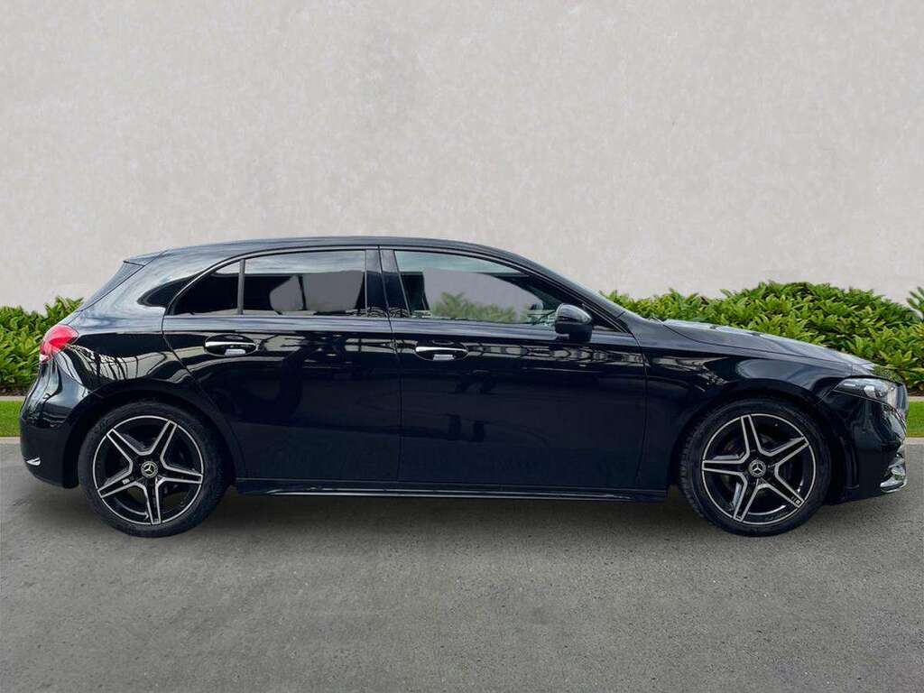 Mercedes-Benz A Class A180 Amg Line Premium KN23YHG Black #3